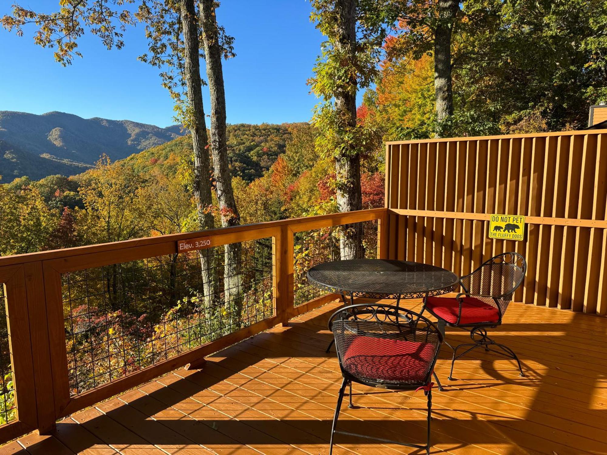 Alpine Village Resort Busick Luaran gambar